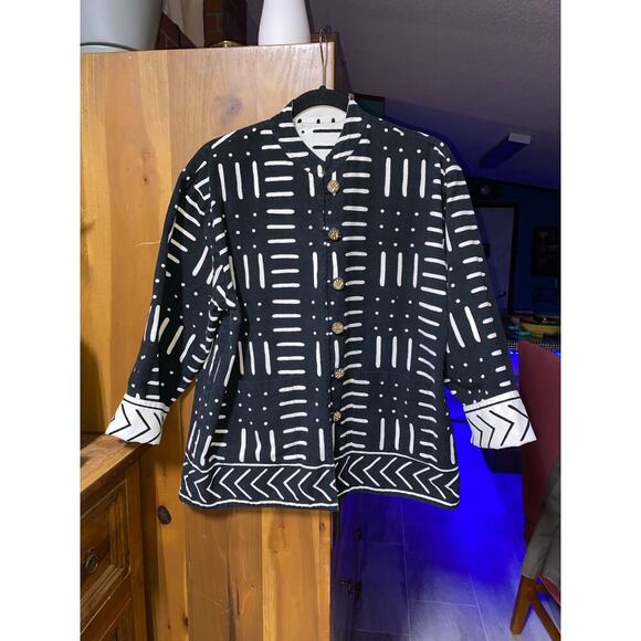 Art to Wear Reversible Aztec Blazer - Black&White Pattern, Sz XL/2XL (46” Chest) - Picture 5 of 8